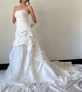 Elegant Wedding Gown