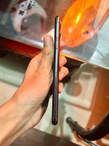 iPhone 11 Pro Max { Fix Price }
