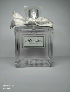 Miss Dior Blooming Bouquet dummy piece