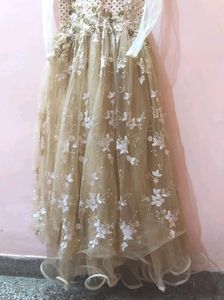 ❇️🔥Partywear Gown❇️