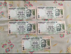 Five Pieces Old 100 Rupee Notes