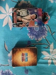 WWE Cards(32 Card in the pack)