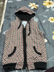 Checked Sleeveless Jacket