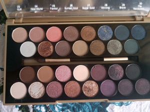 Makeup Revolution London Eyeshadow Palette