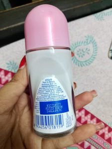 Underarms Roll-On Pink Colour