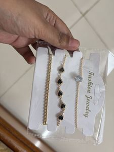 Bracelet Set