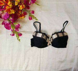 🇳🇿🔥💫 Imported Elegant Black Lace Bra