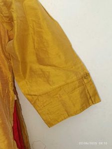 New Unused Medium Avaasa Brand Kurta