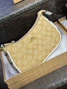 COACH TERI MINI AGAIN IN STOCK WD BOX