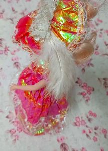 Beautiful Barbie doll!