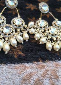 Beautiful Earring😍 Grab Fast