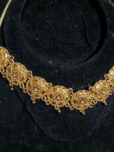 Golden Artificial Necklace