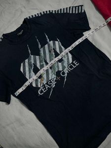 Made In 🇺🇸 Nicaraguan. 2 Tshirts