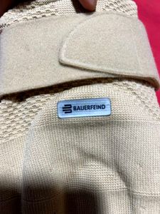 Bauerfeind GenuTrain S Knee Support (Left Leg)