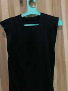 Sleeveless Black Top
