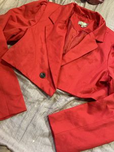 Red Cropped Blazer❤️🎯 Super Trendy And Cute 🥰🥰