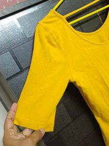 Yellow Top
