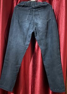 Black cargo fit denim