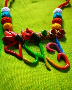 বসন্ত Neckpiece