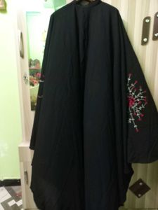 Farasha Red Embroided ♥️ Abaya