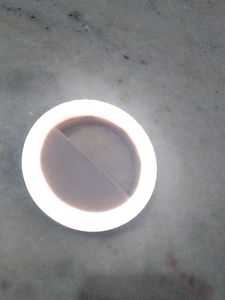 tiny ring light