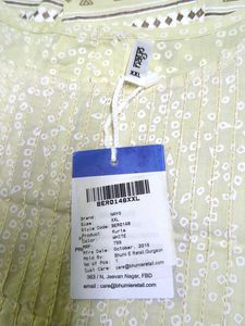 Elegant Cream Sleeveless Tunic Top