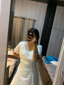 Gorgeous White Lace Gown🎀🦋