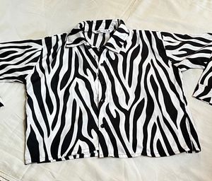 ZARA shirt🖤🤍