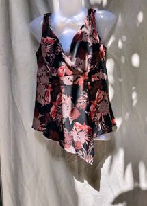 571210. Floral Print Sleeveless Top