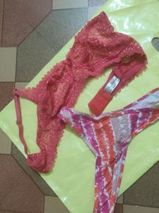 Net Bra And Multicolored Frenchie Style Panty