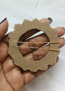 Hand Made Upin, Center Clip, Clips