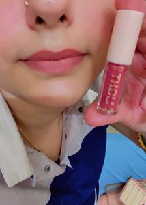 Long Lasting Lip Colour