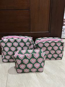 Set Of 3 Make Up Bags