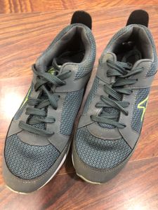 Casual Sneakers size UK6
