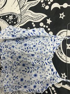 2 Floral Print  Top Catch It!!!!!!!!!