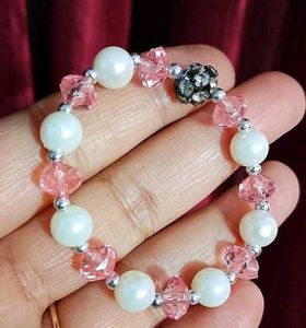 Pearl and Crystal Beaded Bracelet