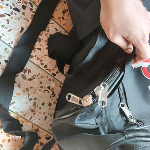 Large Foldable Luggage Bag With Multi Pockets