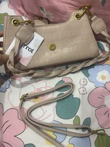 A Bag Which Goes With Every Outfit