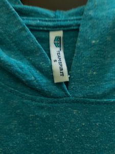 Blue Cropped T-shirt With Cap