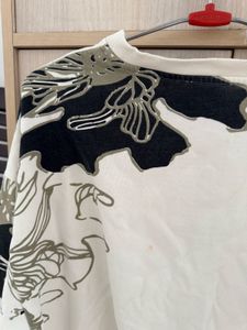 Floral Print Sweatshirt