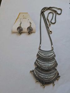 Long Neck chain
