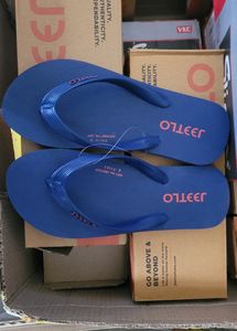 JEETLO BRANDED SLIPPER