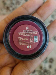 COMBO:Lakyou lipstick &amp; Ronzille Lip