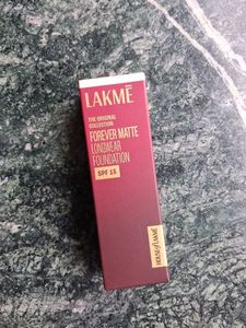 Lakme Forever Matte Foundation