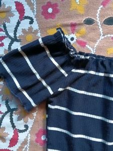 SHEIN Blue Stripped Top