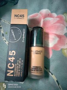MAC Studio Fix Foundation - NC45
