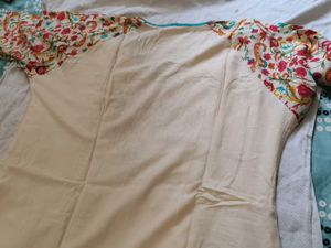 Embroidered Cream Kurta XL size