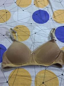 Clovia Padded Bra