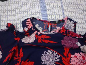 Floral Cold Shoulder Top