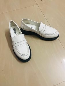 White Roadster Loafer